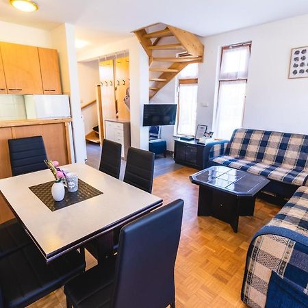 Extraordinary Apartment In Banovci Verzej Ngoại thất bức ảnh